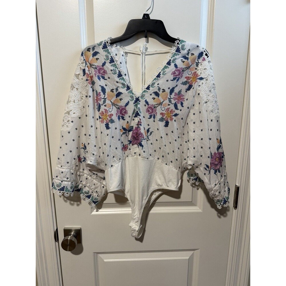 FARM Rio Romantic Bandanas Bodysuit S Off White Floral Lace Boho $170